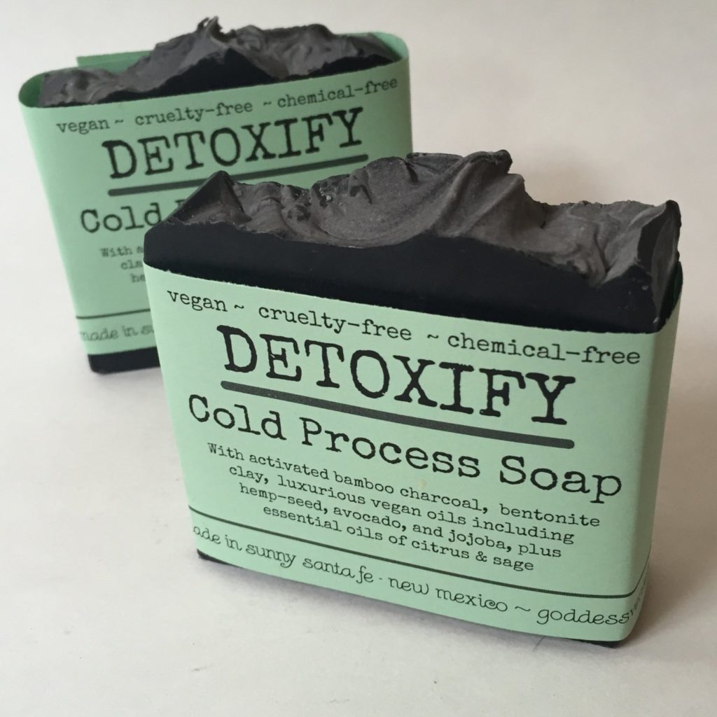 Detoxicating Charcoal Soap